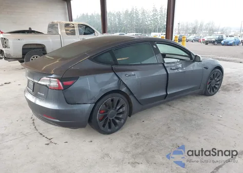 2021 Tesla Model 3 Performance Dual Motor All-Wheel Drive z USA, uszkodzony, nr VIN 5YJ3E1EC4MF025028